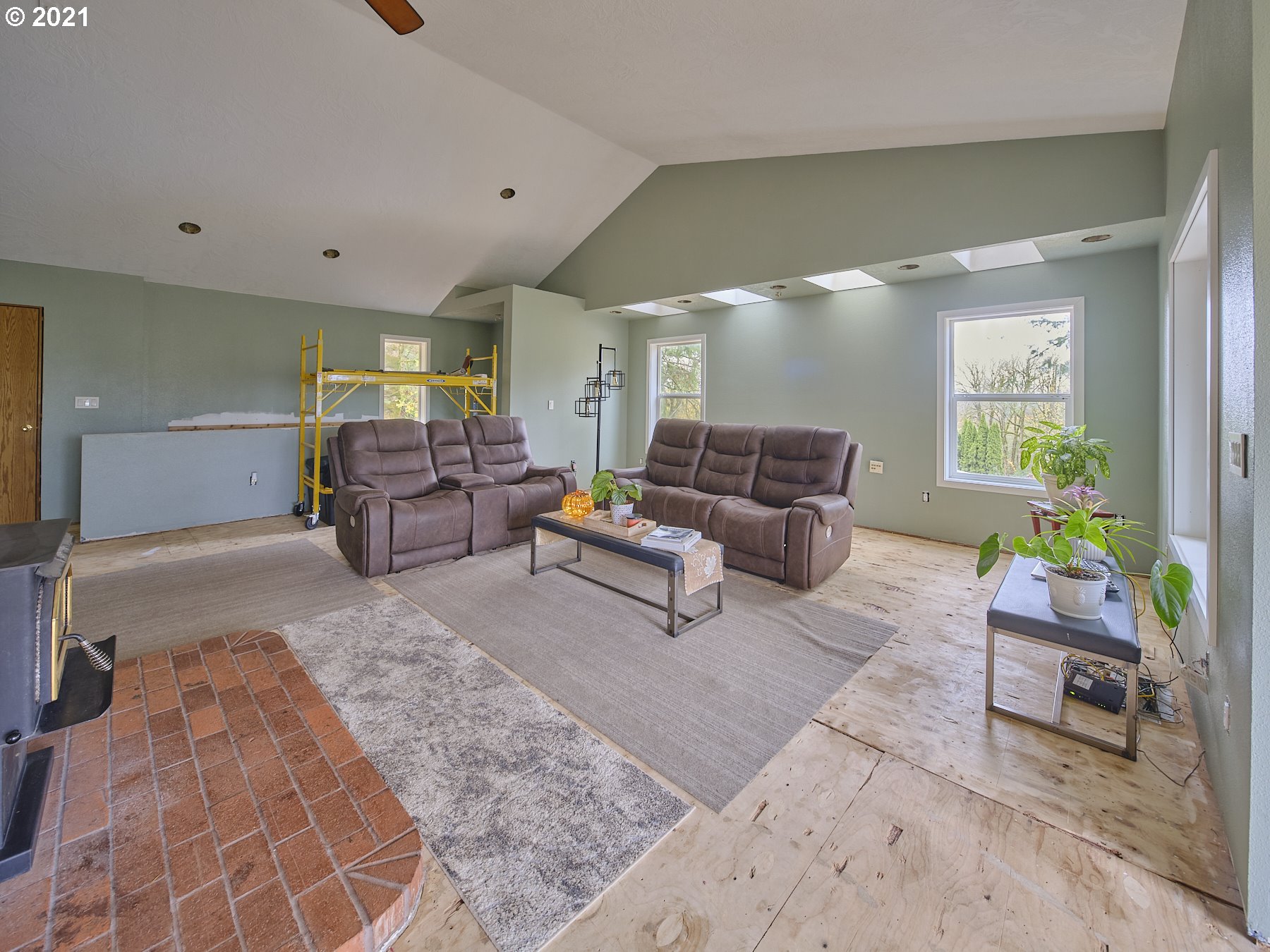 37407 Northeast Beaver Brook Road Yacolt, WA 98675 - Photo 5 of 31 Gallery Image 5