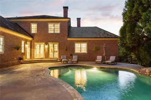 $2,500,000 | 15235 Fairfax Lane, Milton, GA 30004