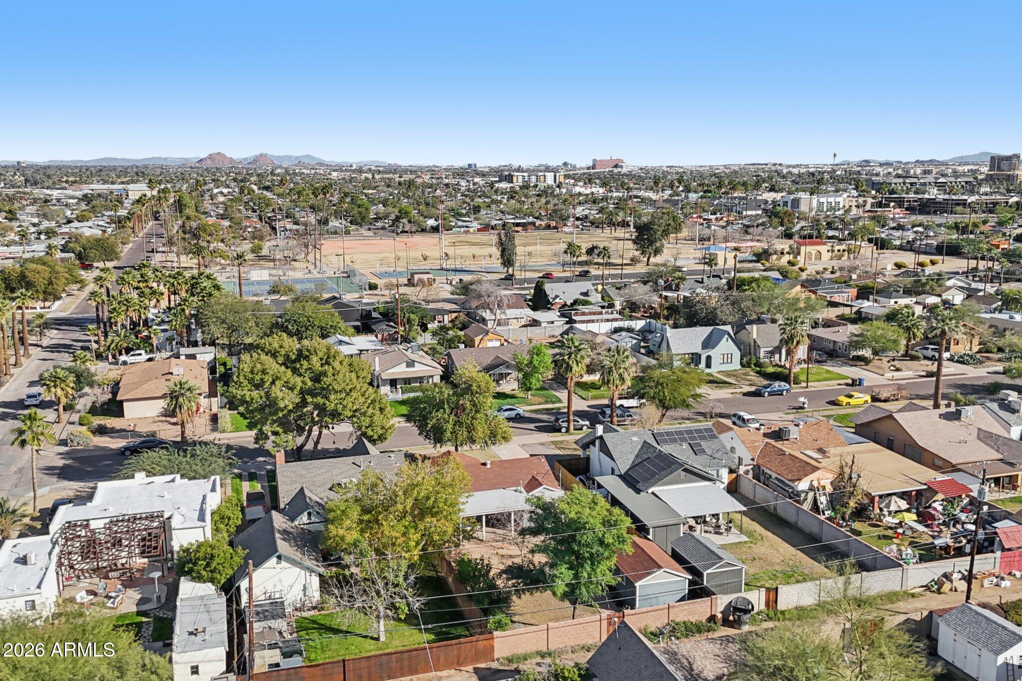 1838 North Mitchell Street Phoenix, AZ 85006 - Photo 32 of 47 47-web-or-mls-N Mitchell St-S2701-047