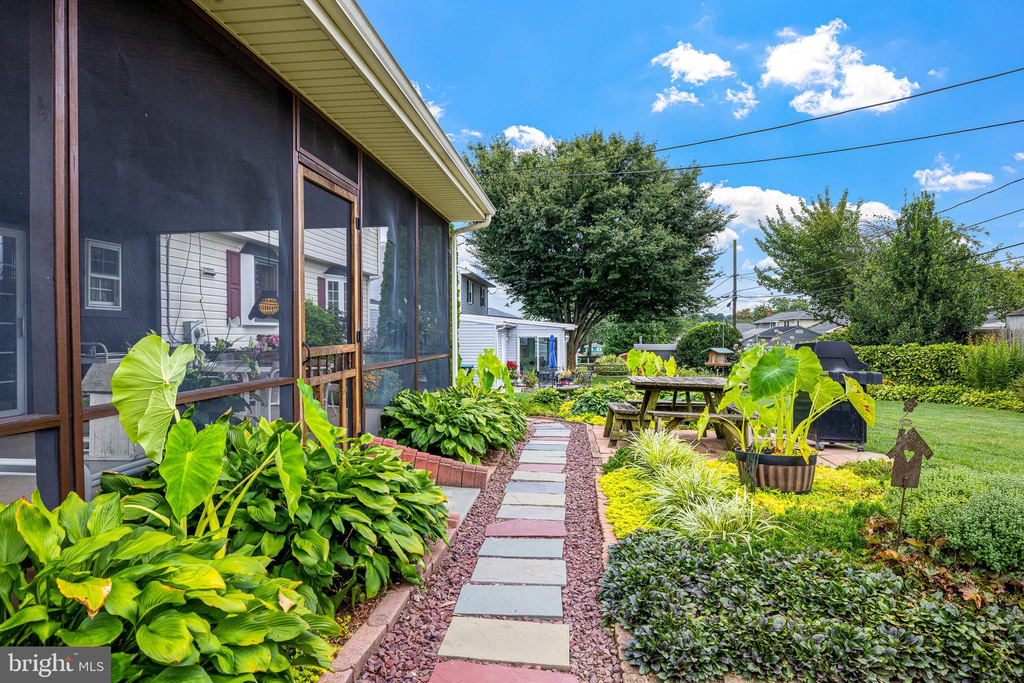 18 Whitfield Road Newark, DE 19711 - Photo 12 of 27 a view of a house with potted plants