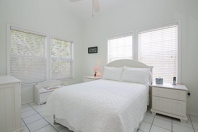 115 Burns Road Terra Ceia, FL 34250 - Photo 12 of 27