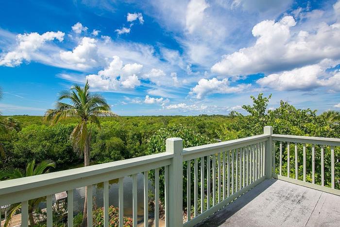 115 Burns Road Terra Ceia, FL 34250 - Photo 20 of 27