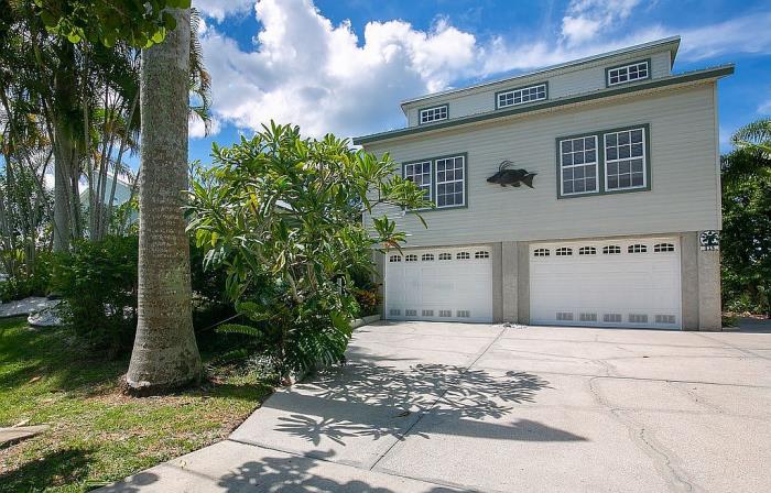 115 Burns Road Terra Ceia, FL 34250 - Photo 22 of 27