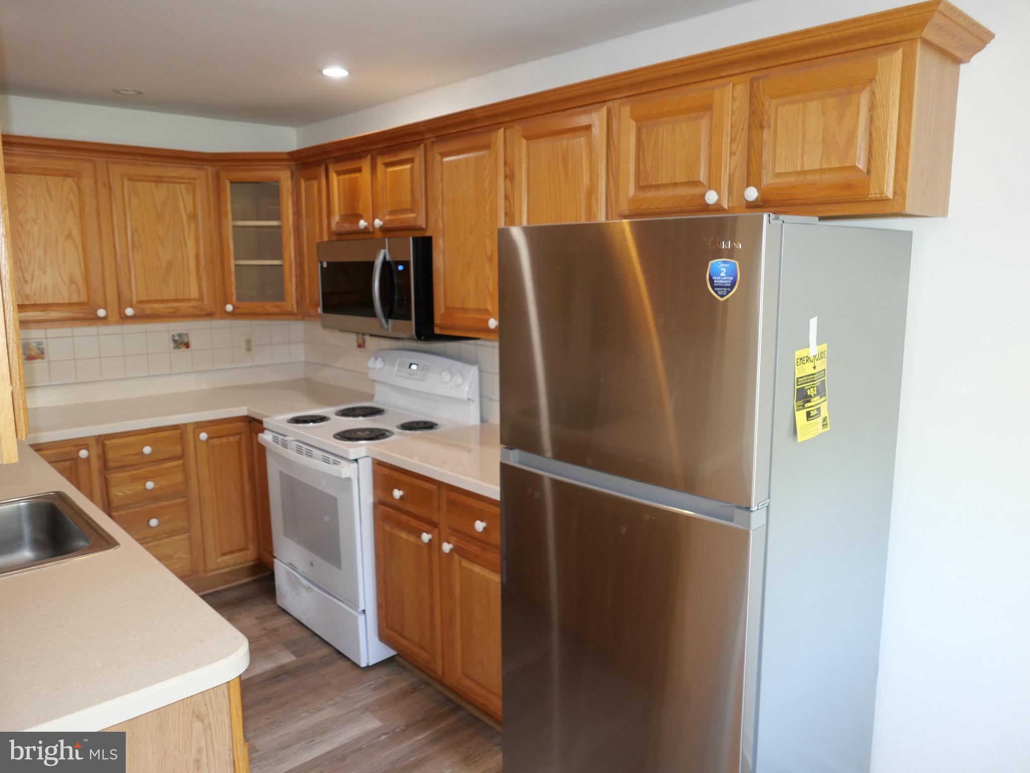 236 Blanchard Road Drexel Hill, PA 19026 - Photo 9 of 26 Kitchen