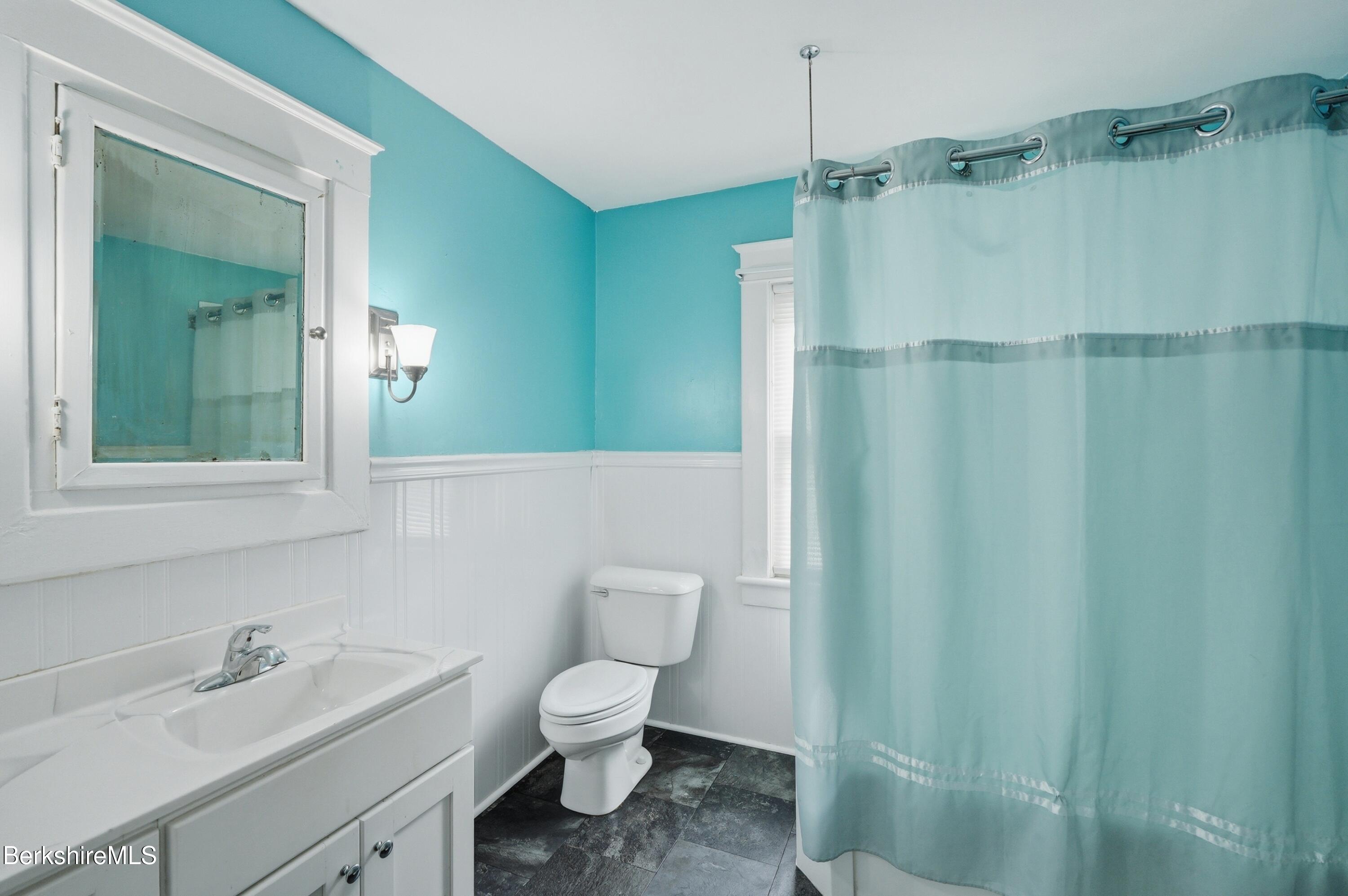 34 Holmes Road Pittsfield, MA 01201 - Photo 24 of 48 Full Bath