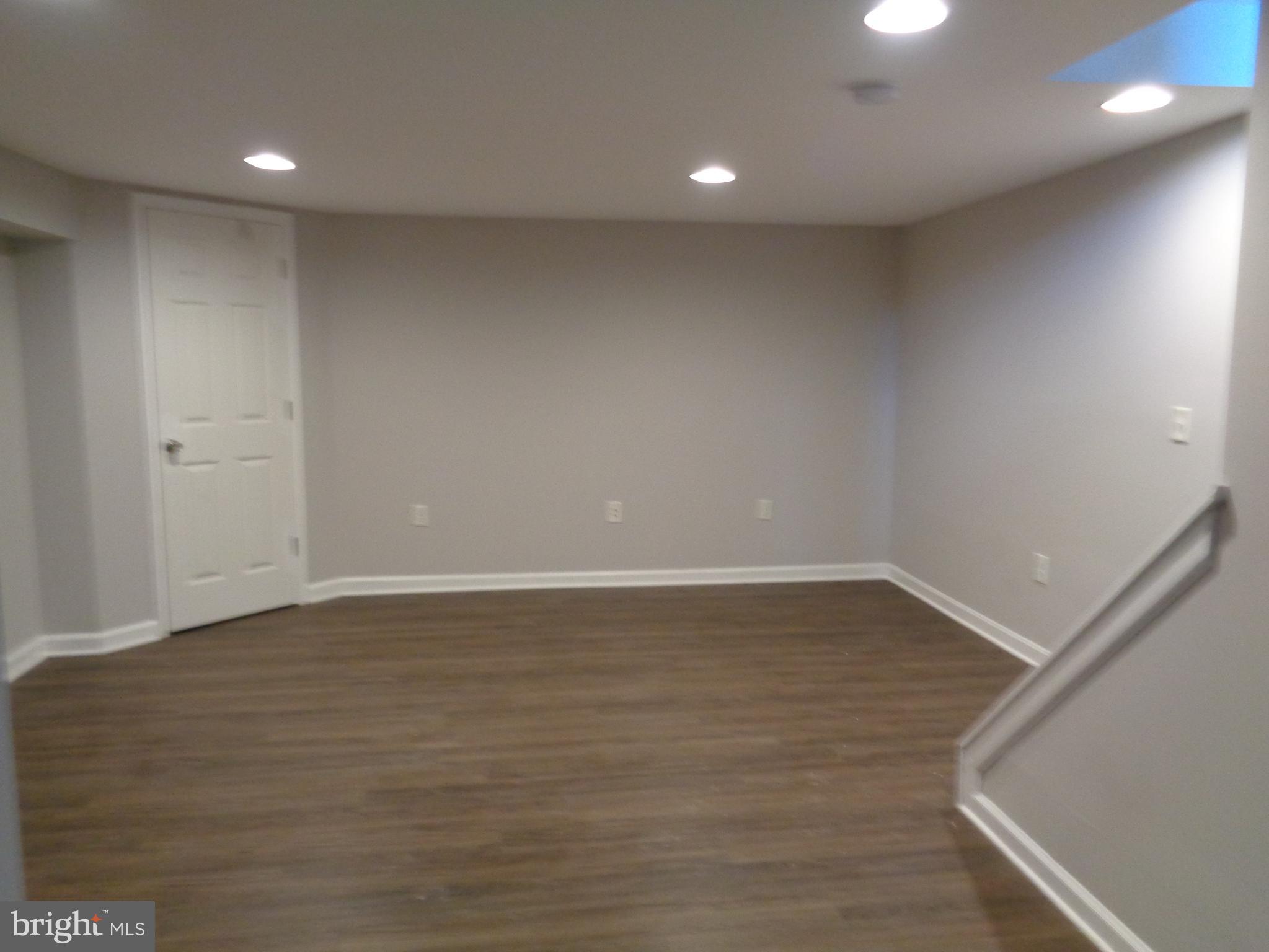 2025 Jasmine Road Baltimore, MD 21222 - Photo 24 of 32