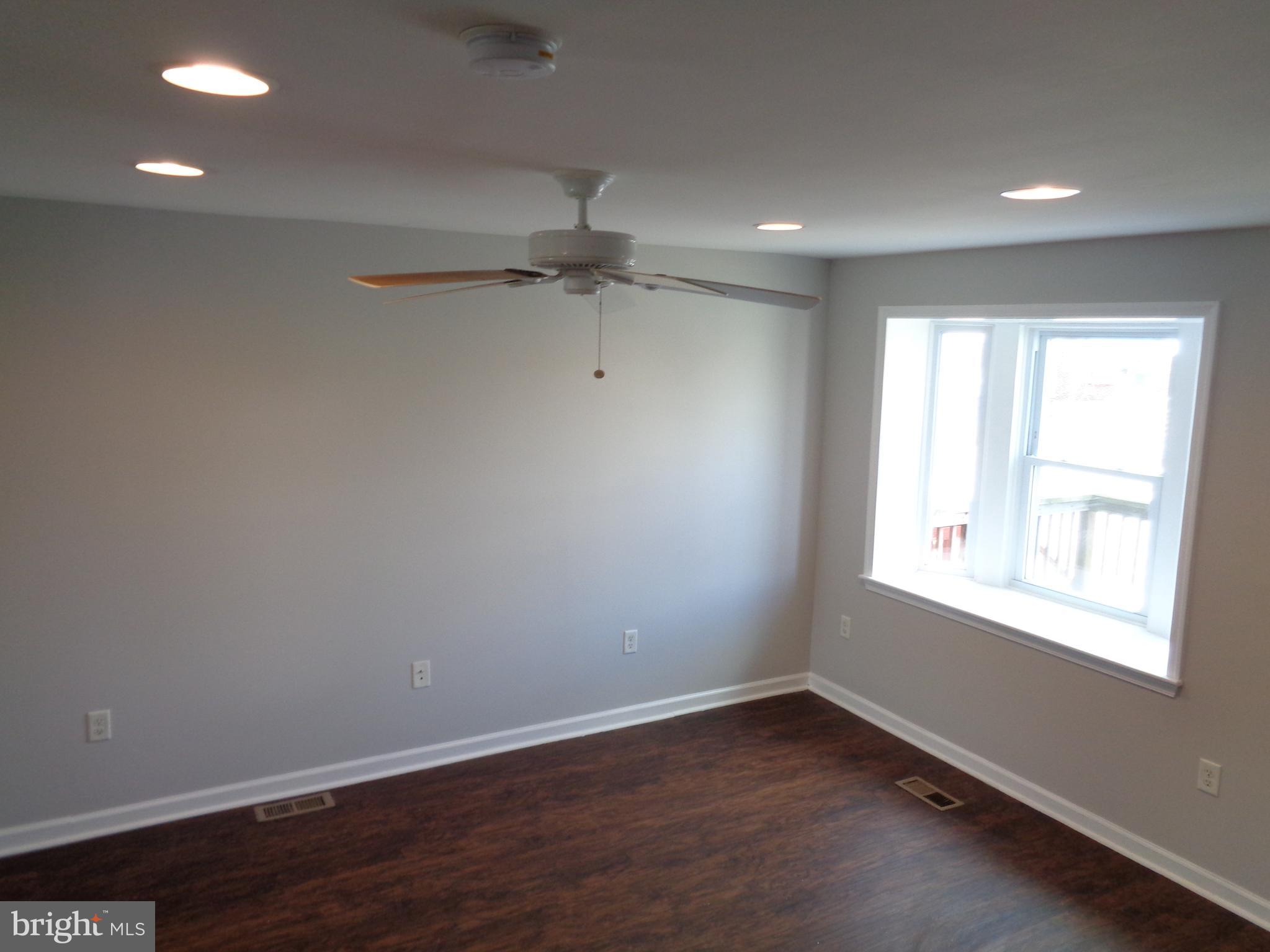 2025 Jasmine Road Baltimore, MD 21222 - Photo 9 of 32