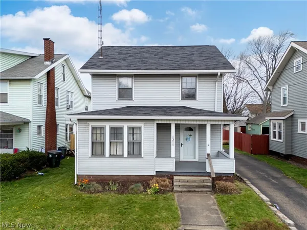 $179,500 | 1311 Woodward Place Northwest, Canton, OH 44709