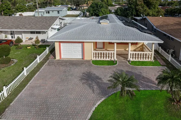 $3,500 | 3730 Northeast 13th Terrace, Pompano Beach, FL 33064