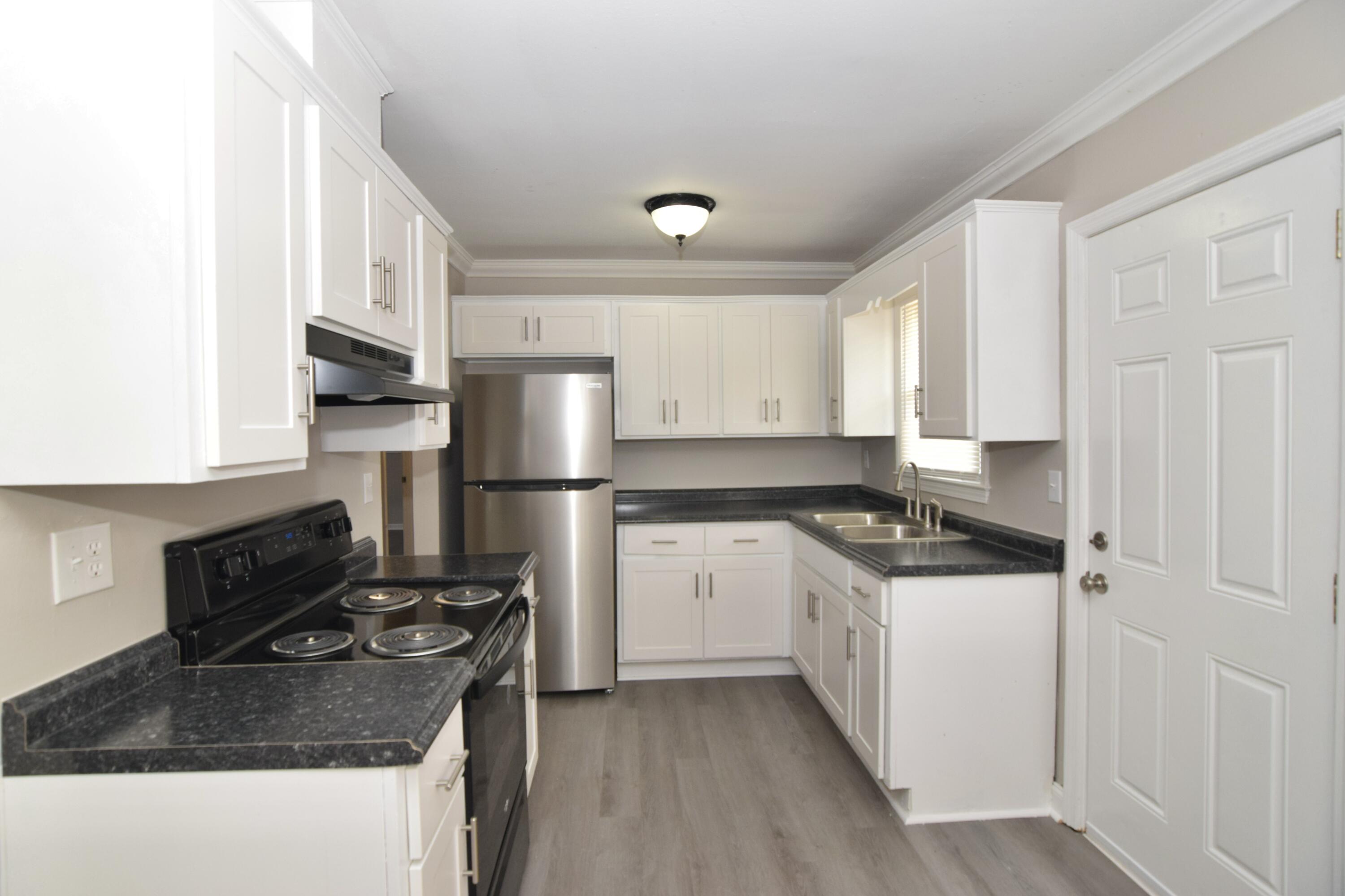 3010 Jeanne Road Augusta, GA 30906 - Photo 6 of 42 DSC_0151