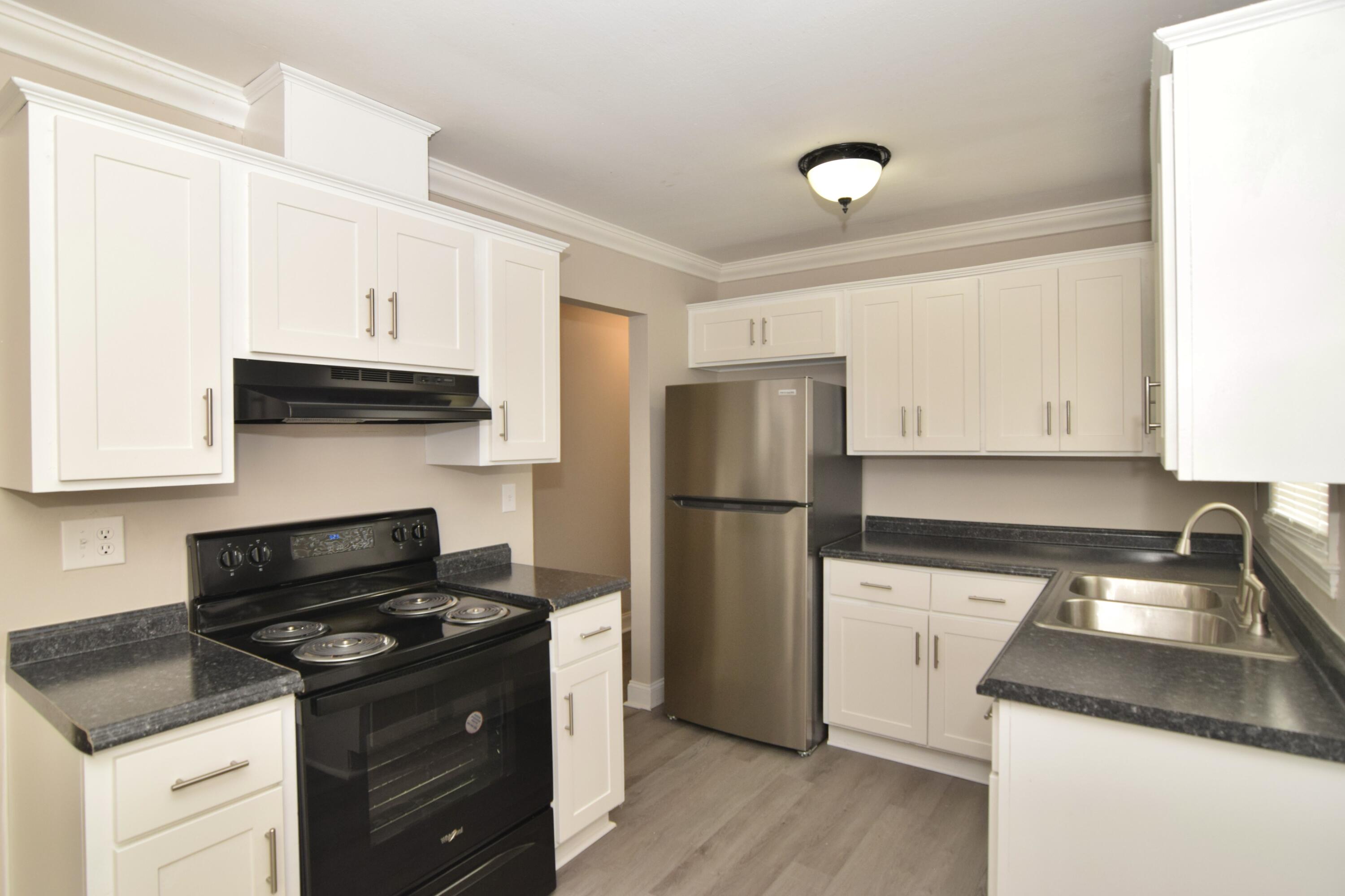 3010 Jeanne Road Augusta, GA 30906 - Photo 7 of 42 DSC_0154