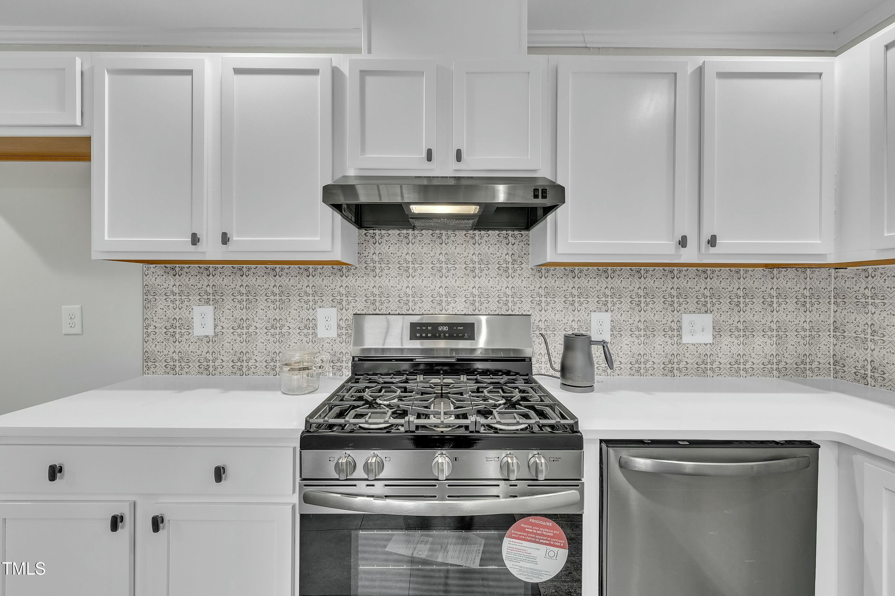 2113 Lawrence Drive Raleigh, NC 27603 - Photo 16 of 38 tempImage9JyBdg