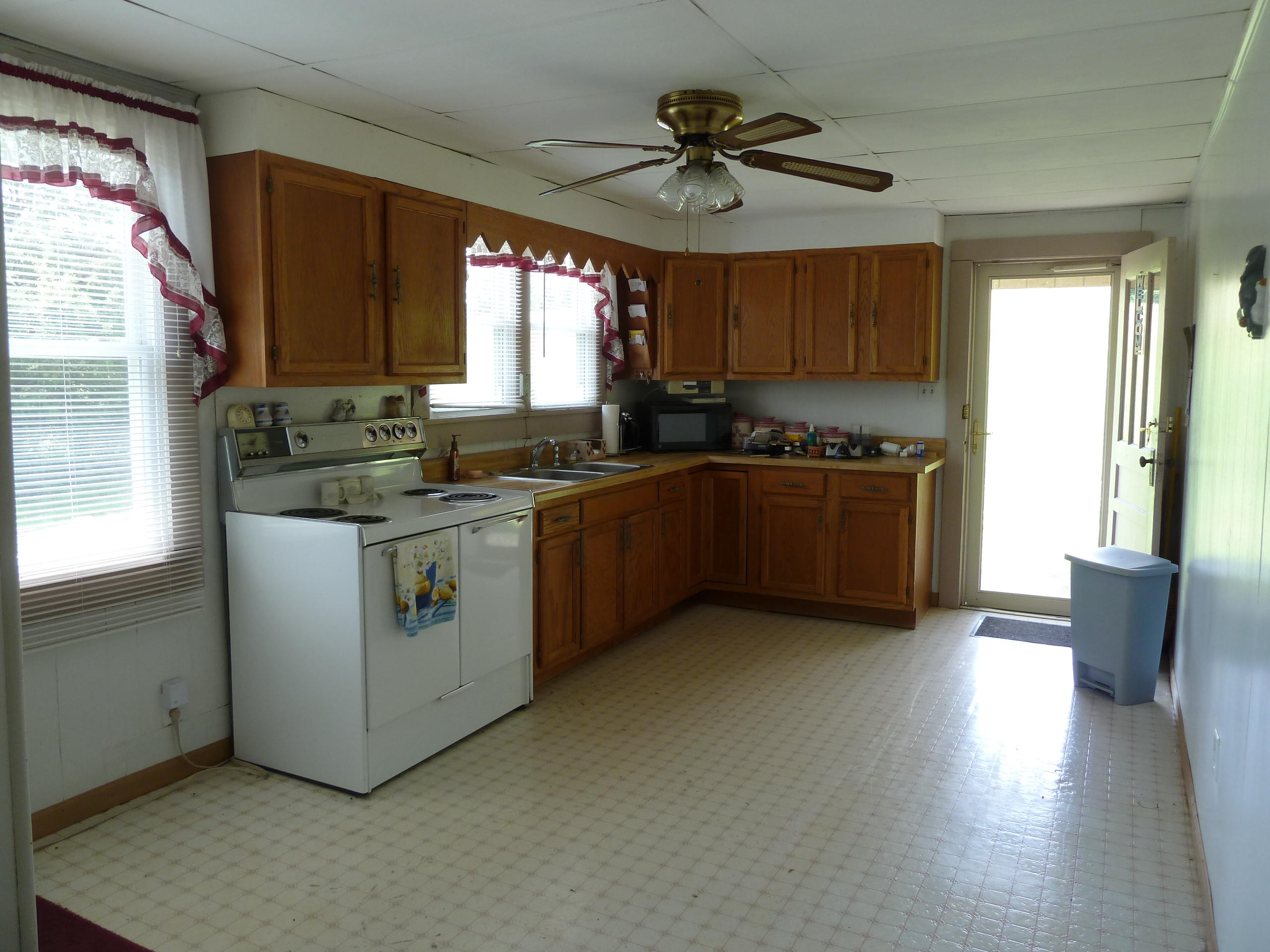 4317 Shipe Road Corryton, TN 37721 - Photo 4 of 14 P1210893