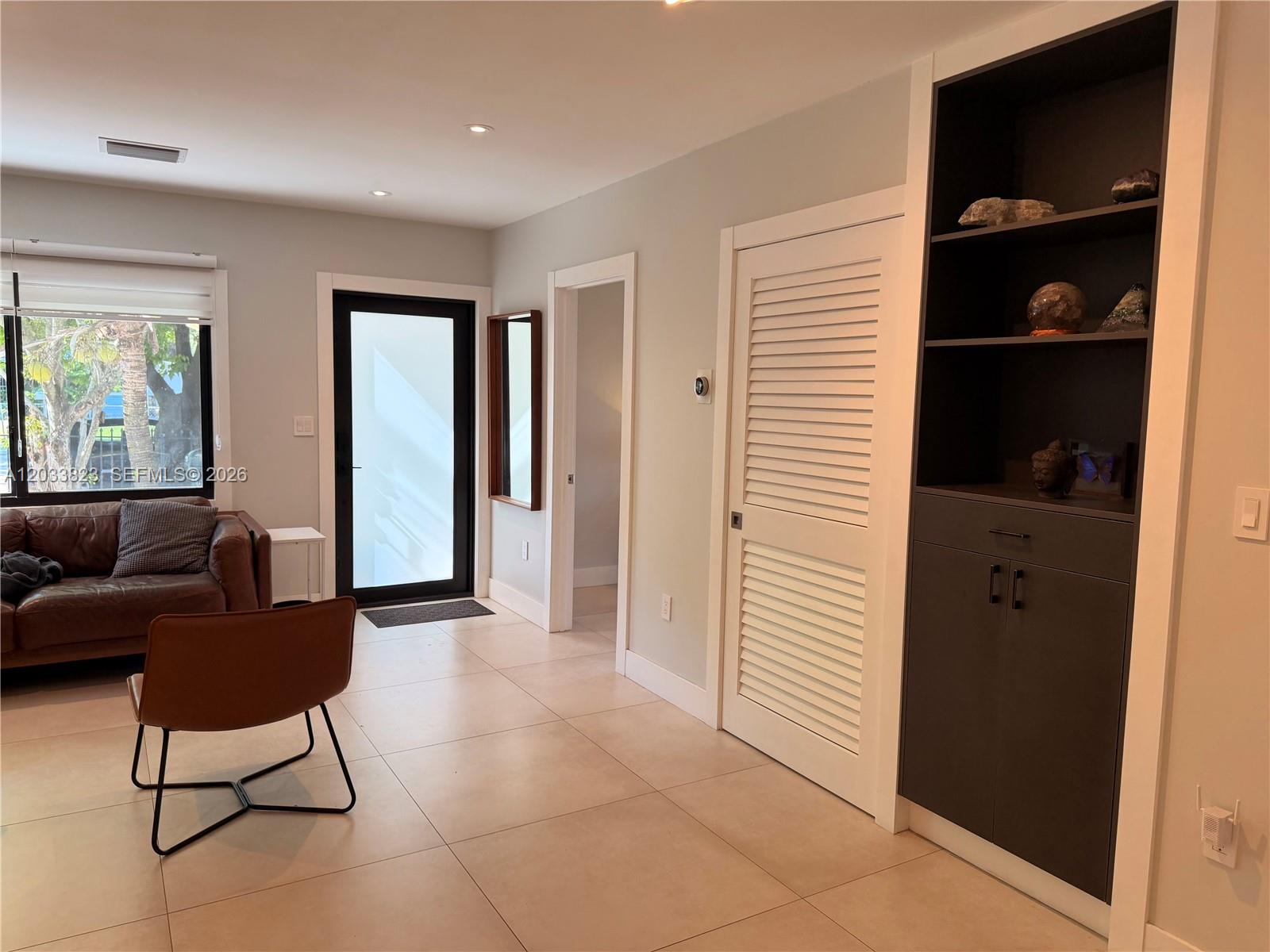 360 Northwest 40th Street Miami, FL 33127 - Photo 4 of 31