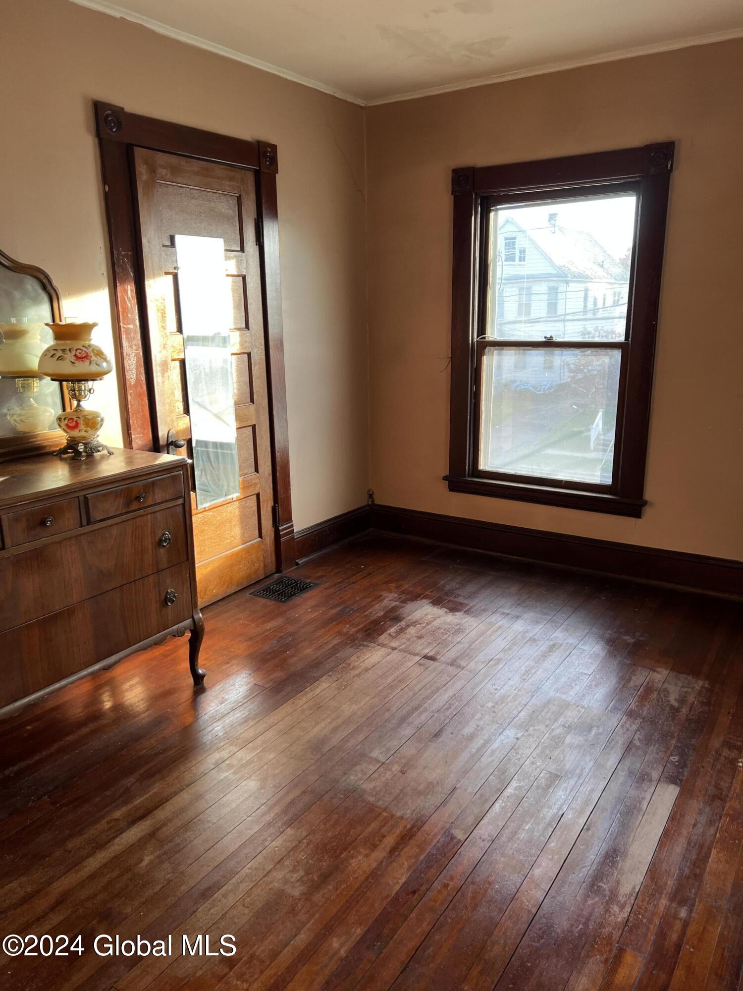 1643 Rugby Road Schenectady, NY 12309 - Photo 30 of 52 IMG_0147