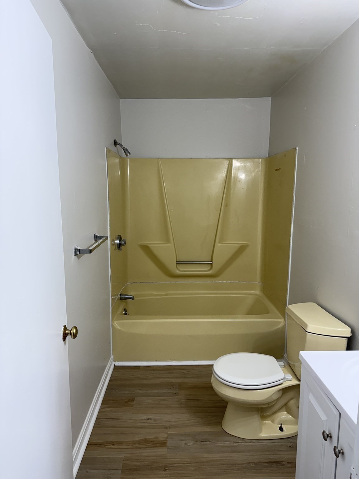 105 George Street, Unit 3 Fall River, MA 02720 - Photo 9 of 9 Gallery Image 9