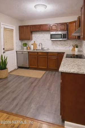 $2,000 | 1744 Debutante Drive, Jacksonville, FL 32246