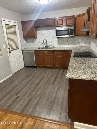 $2,000 | 1744 Debutante Drive, Jacksonville, FL 32246