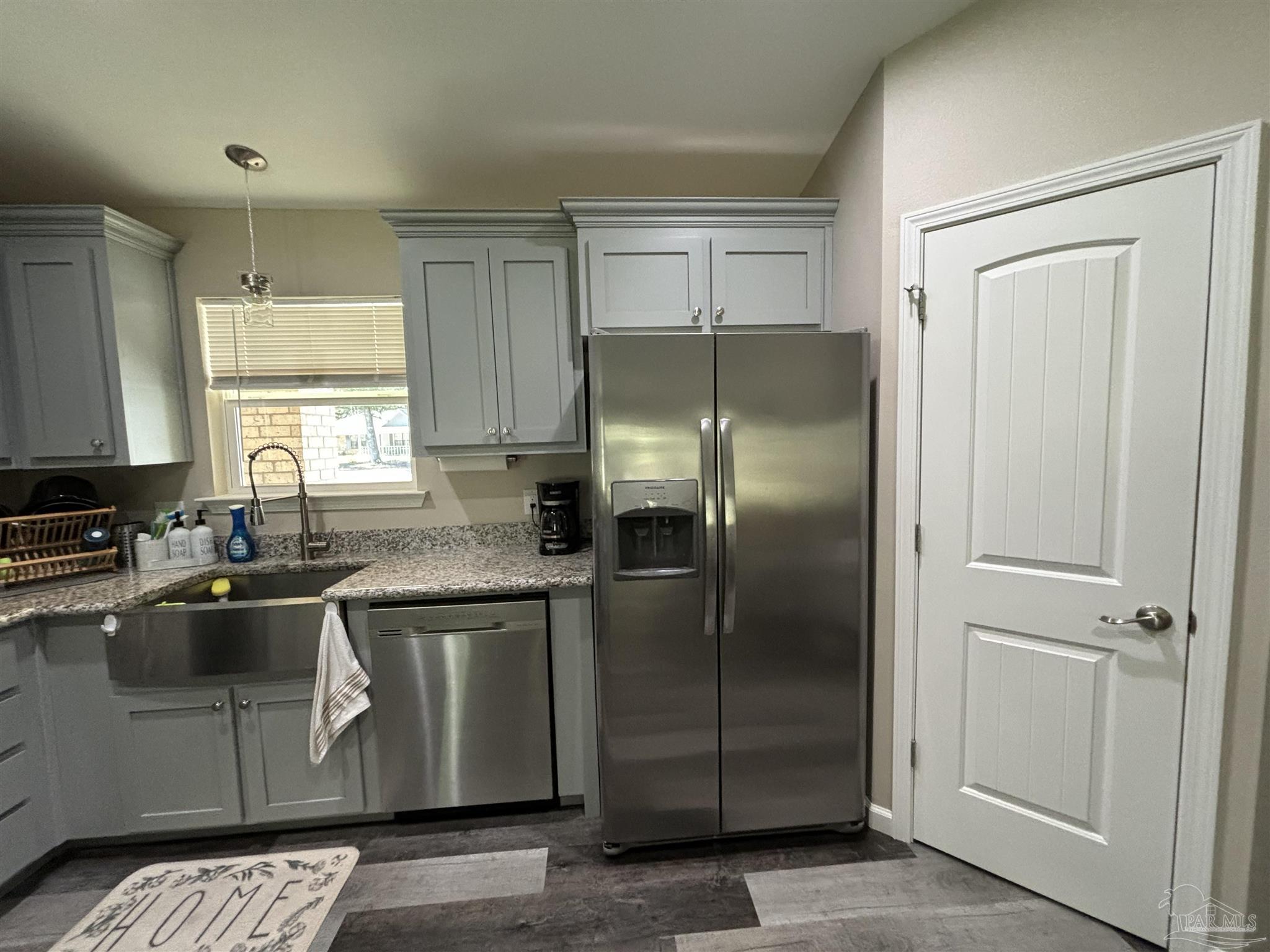 5626 Riviera Drive Milton, FL 32583 - Photo 12 of 27 Gallery Image 12