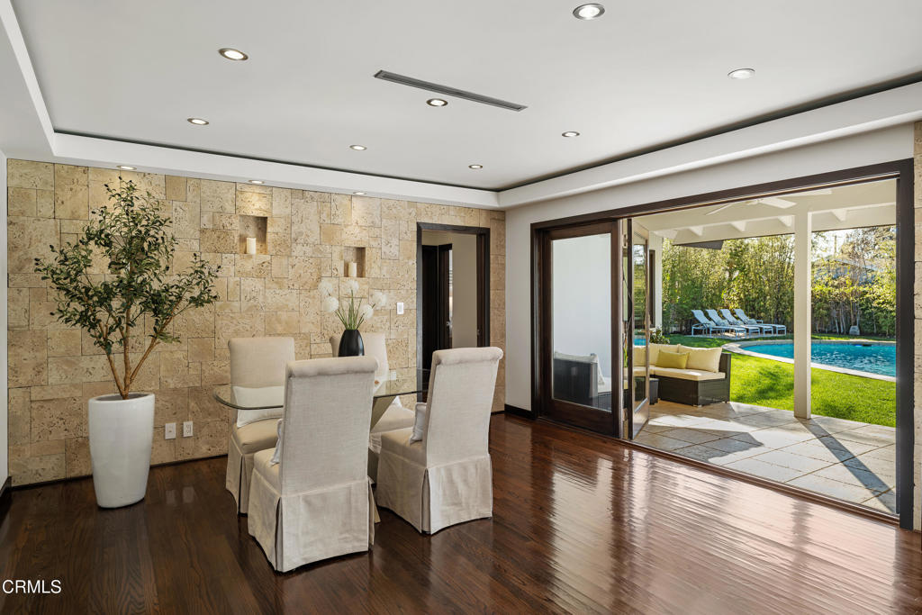 2776 Yorkshire Road Pasadena, CA 91107 - Photo 11 of 76 SSR_2776Yorkshire_018_FLEXMLS