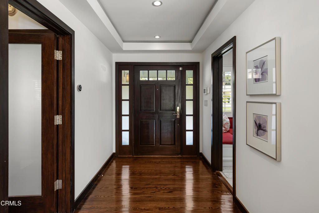 2776 Yorkshire Road Pasadena, CA 91107 - Photo 4 of 76 SSR_2776Yorkshire_009_FLEXMLS