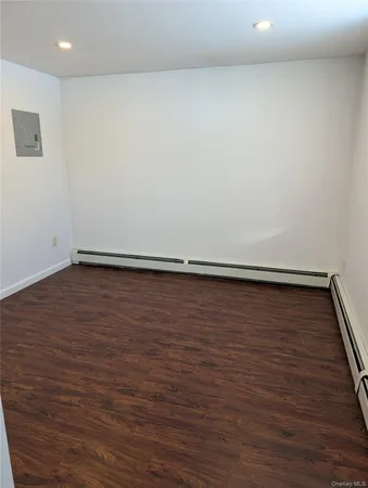 $1,250 | 33 East Vacation Drive, Unit 3, Wappingers Falls, NY 12590