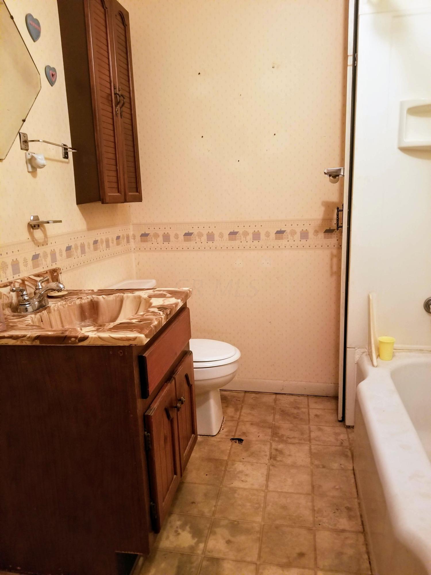600 Spring Street Lancaster, OH 43130 - Photo 7 of 27