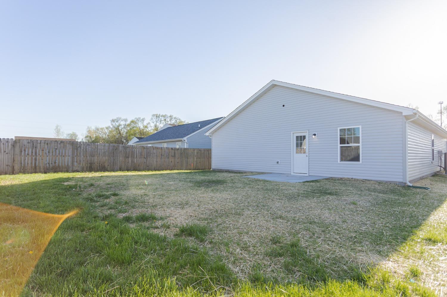 720 Diamond Loop Middletown, OH 45044 - Photo 3 of 24