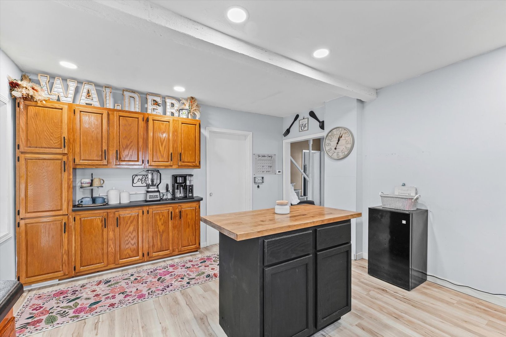 314 North 200 East Road Loda, IL 60948 - Photo 9 of 28 a room with a bed and a table