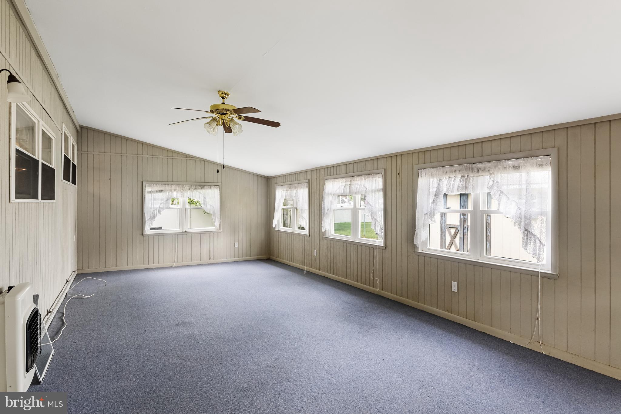 3 Navy Drive Delran, NJ 08075 - Photo 11 of 23 Sun Room