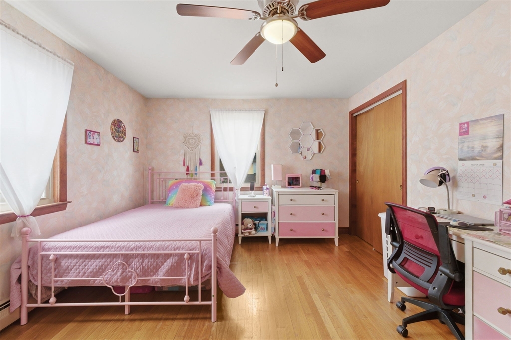 129 Oak Ridge Drive Ayer, MA 01432 - Photo 16 of 24