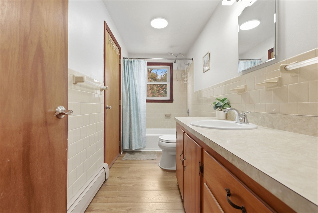 129 Oak Ridge Drive Ayer, MA 01432 - Photo 20 of 24
