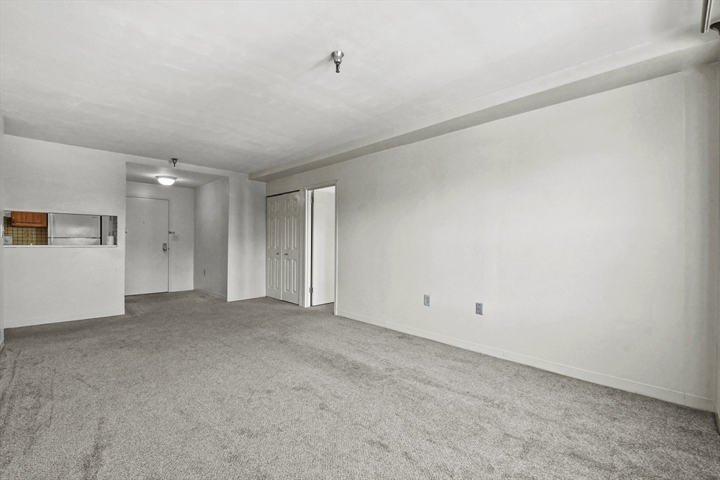 750 Davol Street, Unit 119 Fall River, MA 02720 - Photo 14 of 24