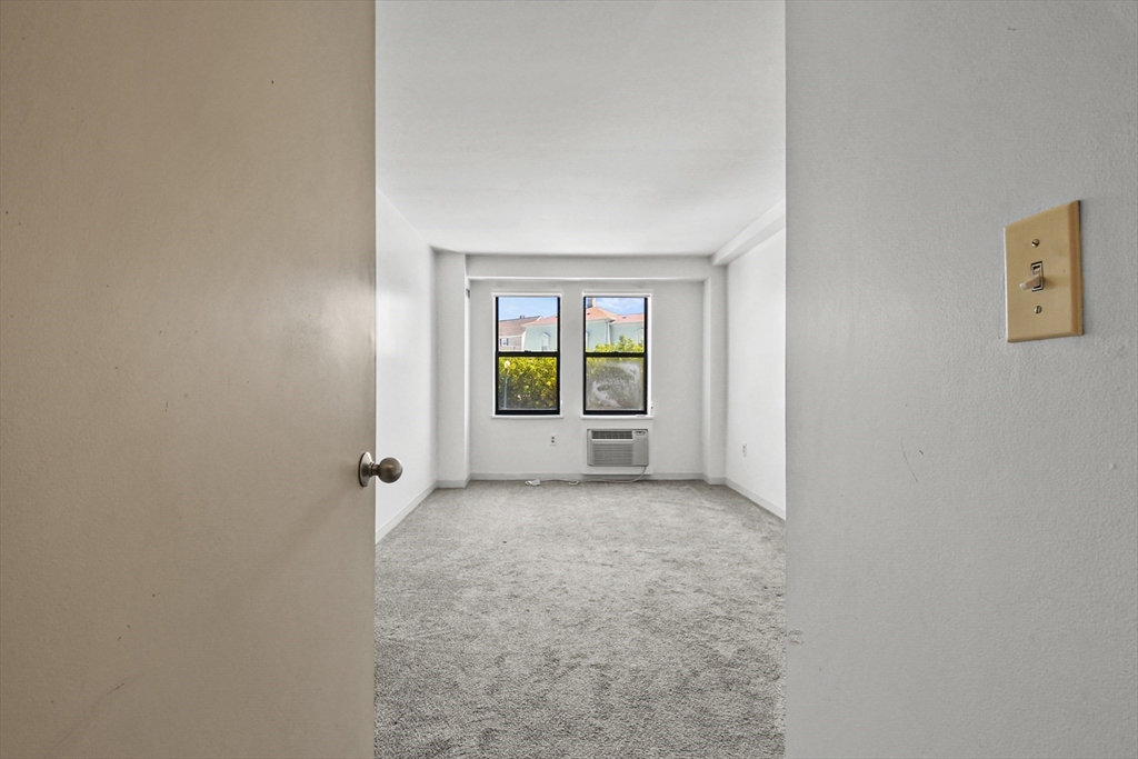 750 Davol Street, Unit 119 Fall River, MA 02720 - Photo 8 of 24