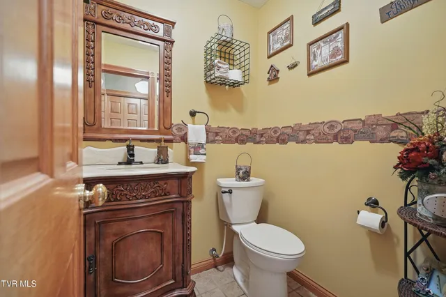 $750,000 | 1124 Elizabethton Highway, Bluff City, TN 37618