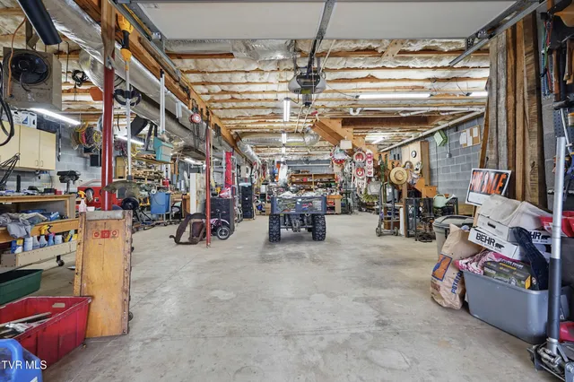 $750,000 | 1124 Elizabethton Highway, Bluff City, TN 37618