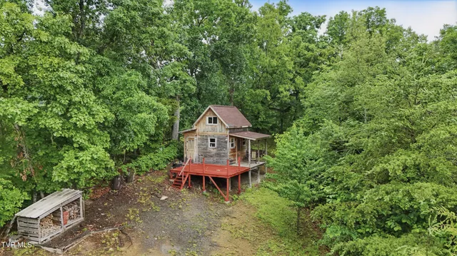 $750,000 | 1124 Elizabethton Highway, Bluff City, TN 37618