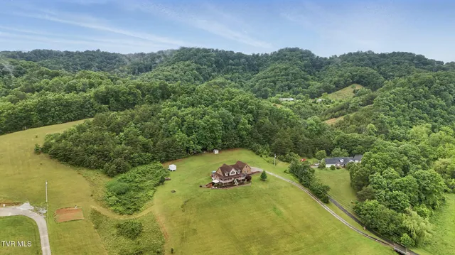 $750,000 | 1124 Elizabethton Highway, Bluff City, TN 37618