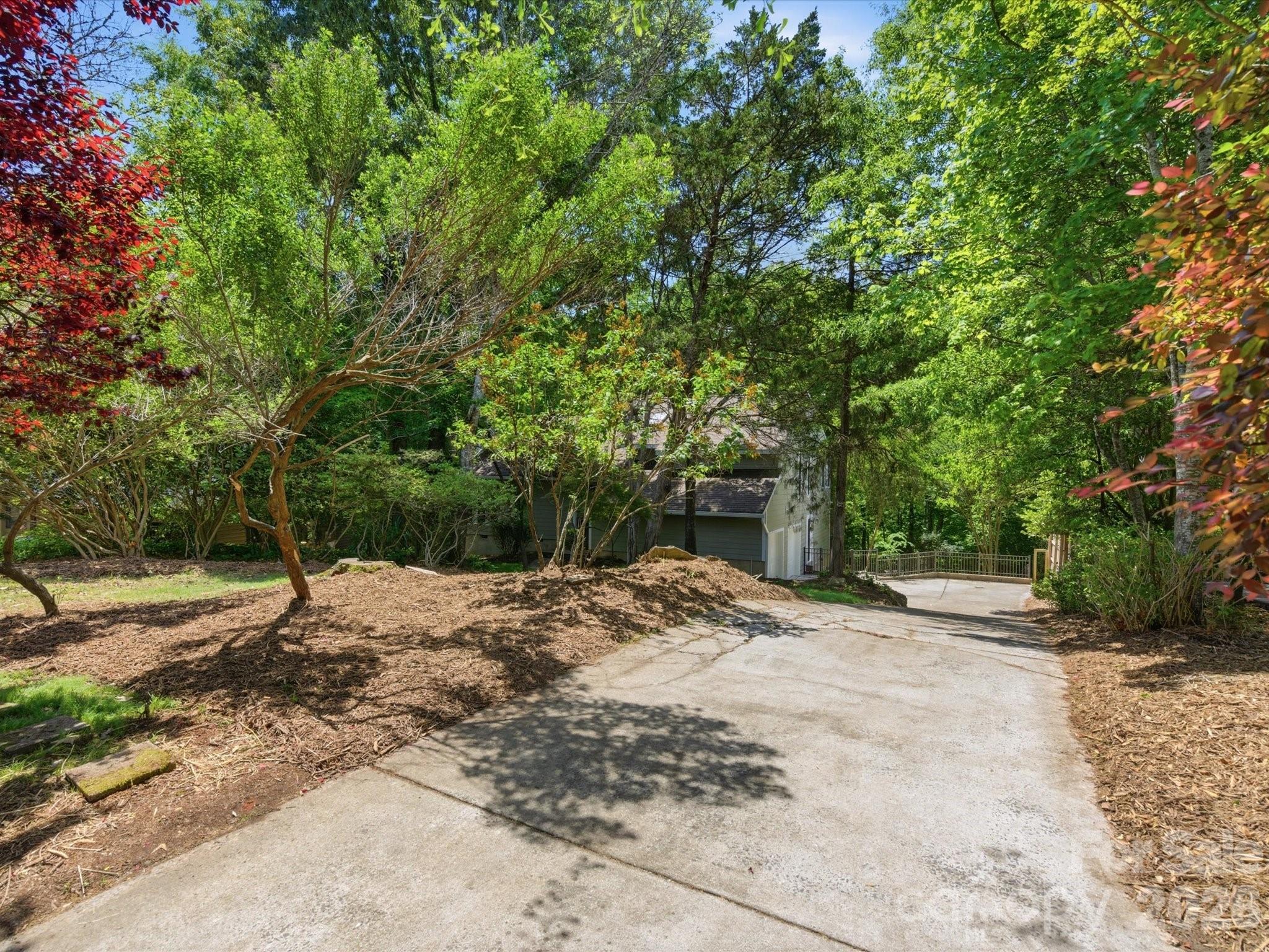 828 Old Bell Road Charlotte, NC 28270 - Photo 2 of 48