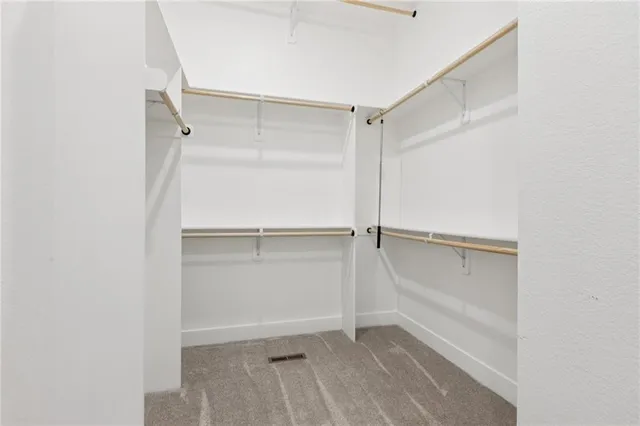 $819,950 | 5146 Northwest 47th Street, Riverside, MO 64150