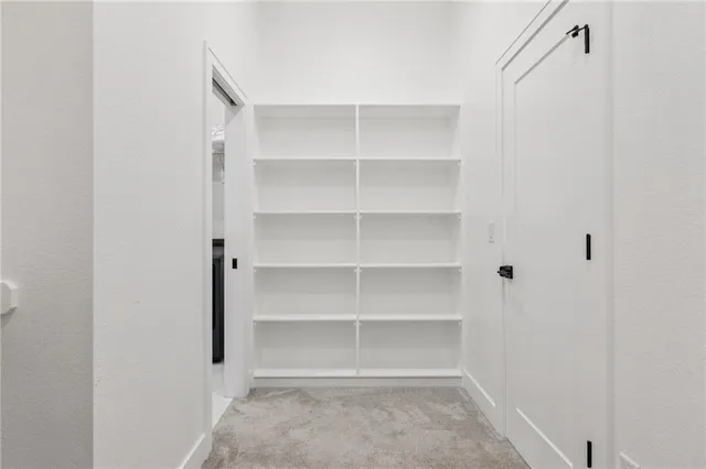 $819,950 | 5146 Northwest 47th Street, Riverside, MO 64150