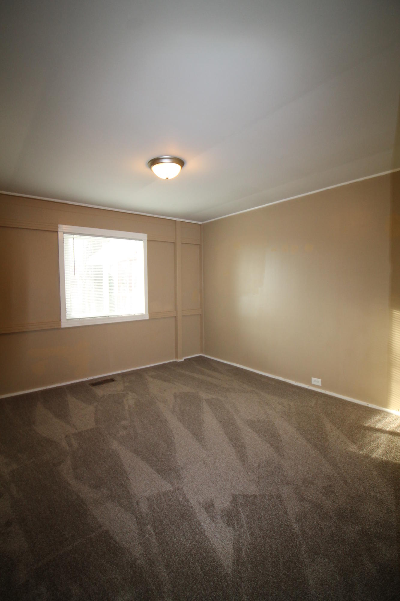 110 Gordon Road Oak Ridge, TN 37830 - Photo 14 of 20 Bedroom 1