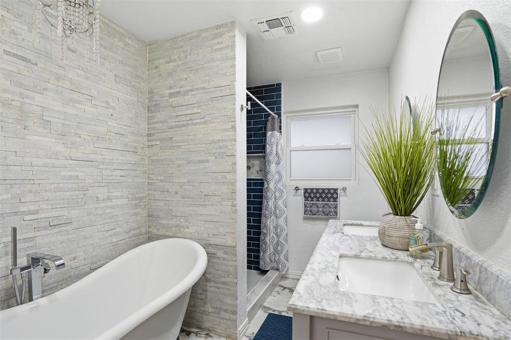 525 West Ridgewood Drive Garland, TX 75041 - Photo 16 of 39