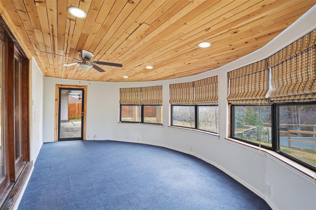 525 West Ridgewood Drive Garland, TX 75041 - Photo 21 of 39