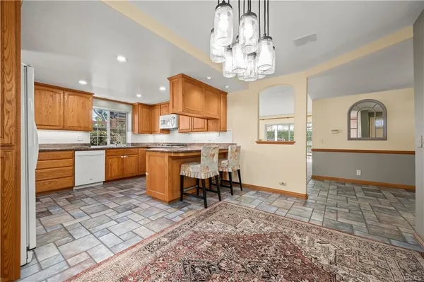 $6,000 | 3080 West Glen Holly Drive, Anaheim, CA 92804