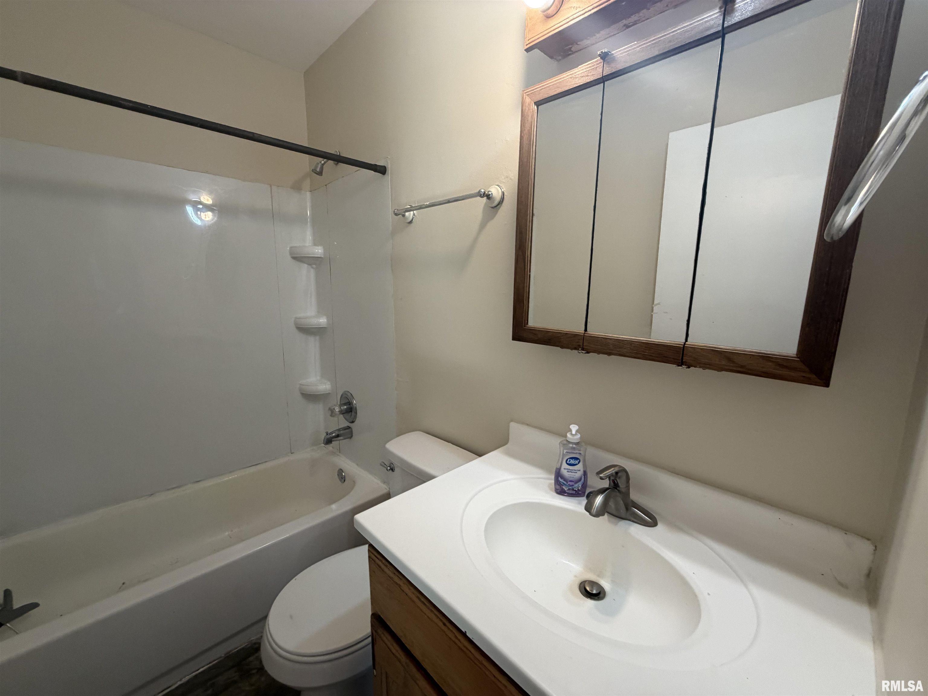 405 Grant Road Marquette Heights, IL 61554 - Photo 33 of 46
