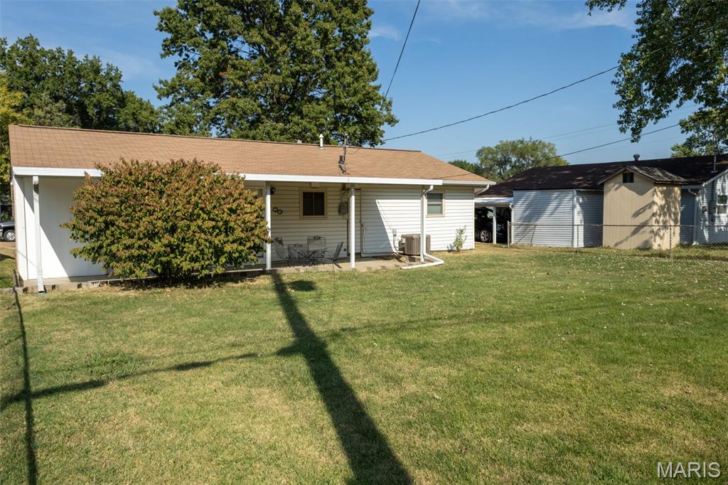 4606 Heege Road St. Louis, MO 63123 - Photo 3 of 5 Gallery Image 3