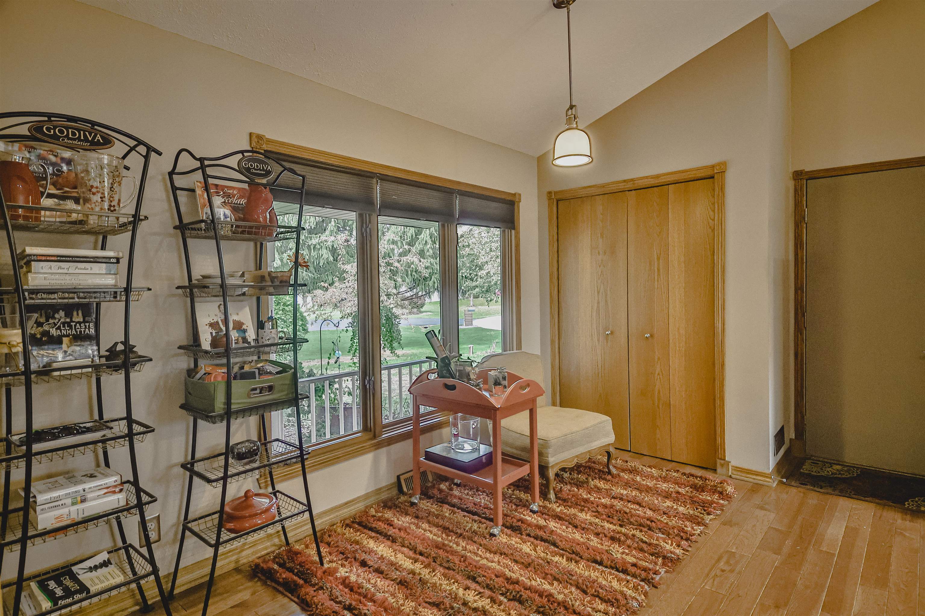 4245 Gloucester Road Roscoe, IL 61073 - Photo 11 of 32 Gallery Image 11