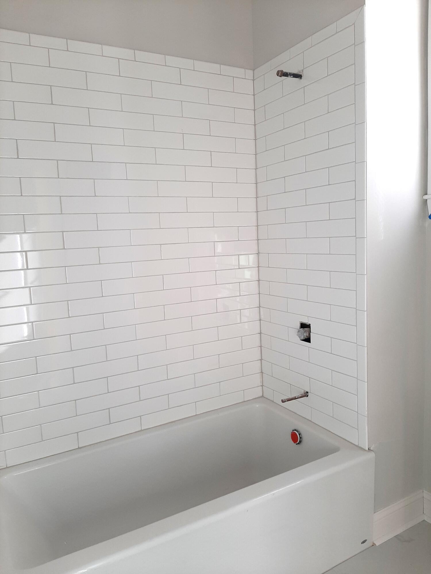1796 Gordon Road Summerton, SC 29148 - Photo 17 of 29 Guest Bath