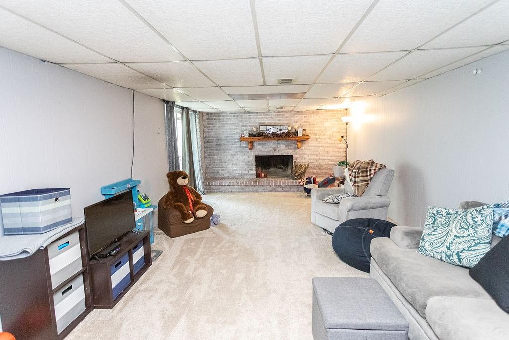 569 Upper Middletown Road Smock, PA 15480 - Photo 18 of 23